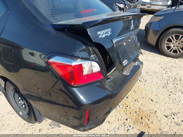 Mitsubishi Mirage Es
