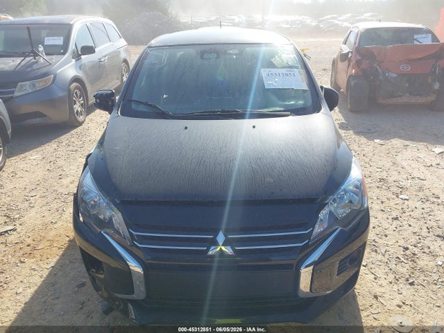 Mitsubishi Mirage Es