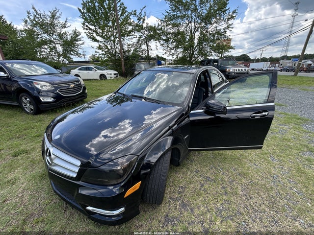 Mercedes-Benz C-Class Sport