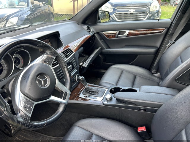 Mercedes-Benz C-Class Sport