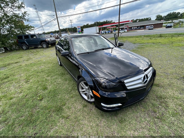 Salvage Mercedes-Benz C-Class Image