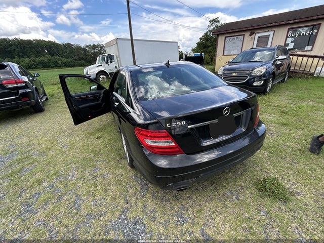 Mercedes-Benz C-Class Sport