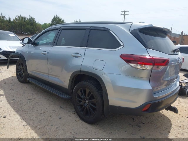Toyota Highlander Se