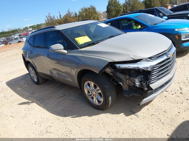 Salvage Chevrolet Blazer Image