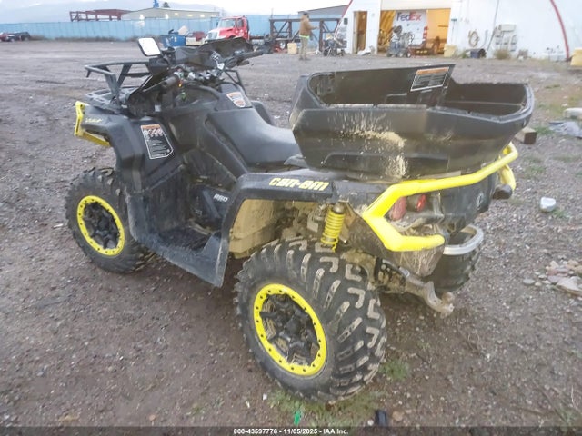Can-Am Outlander Max