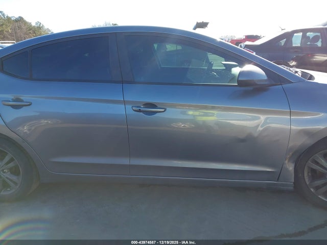 Hyundai ELANTRA Value Edition