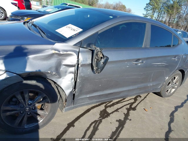 Hyundai ELANTRA Value Edition