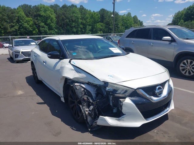 Salvage Nissan Maxima Image