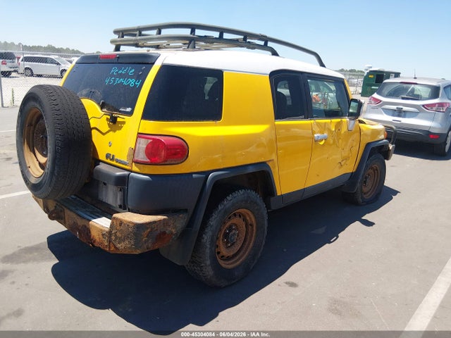 Toyota FJ Cruiser