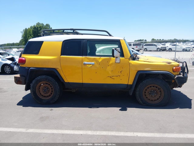 Toyota FJ Cruiser