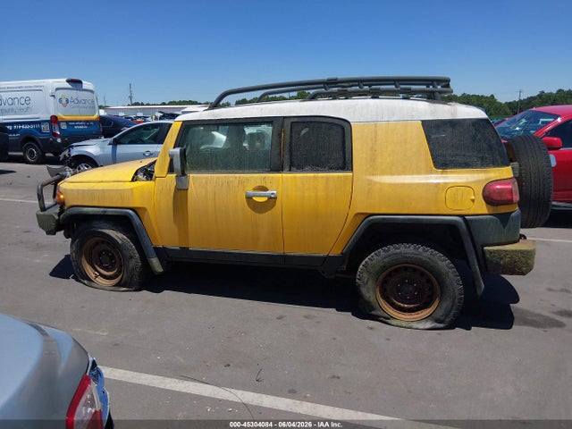 Toyota FJ Cruiser