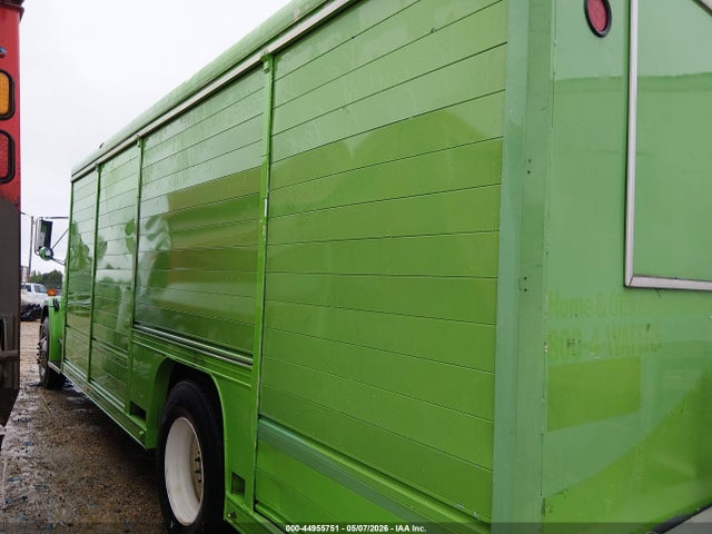 Freightliner Medium Conventional Fl70