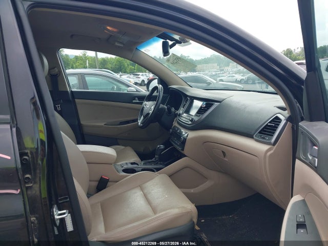 Hyundai TUCSON Se Plus