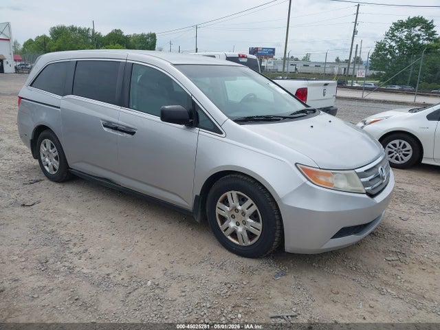 Salvage Honda Odyssey Image