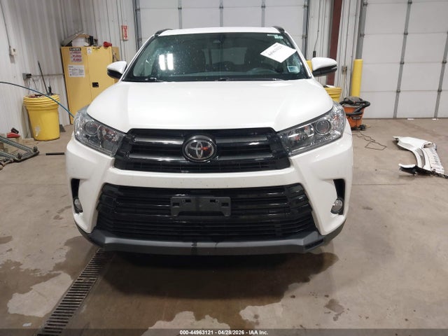 Toyota Highlander Se