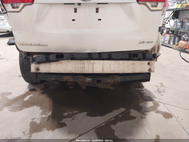 Toyota Highlander Se