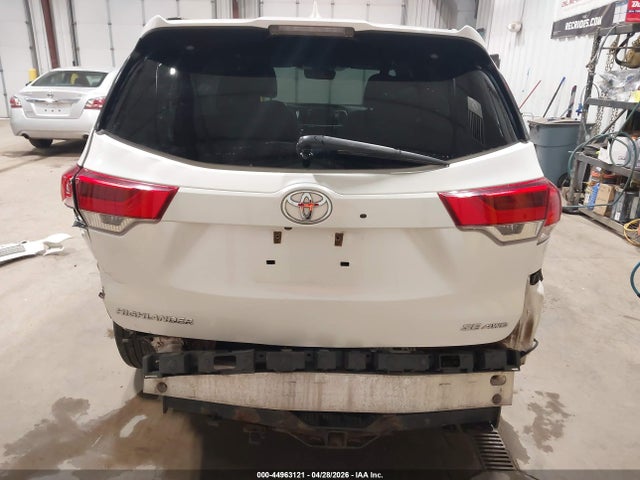Toyota Highlander Se