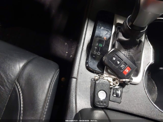 Toyota Highlander Se