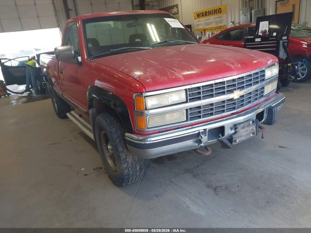 Salvage Chevrolet Gmt Image