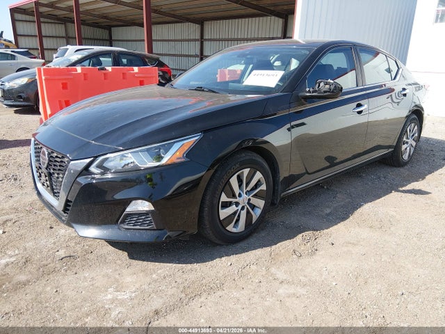 Nissan Altima S Fwd