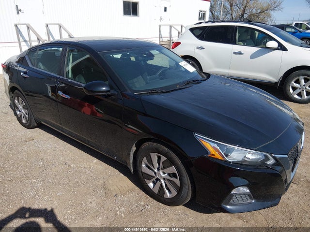 Nissan Altima S Fwd