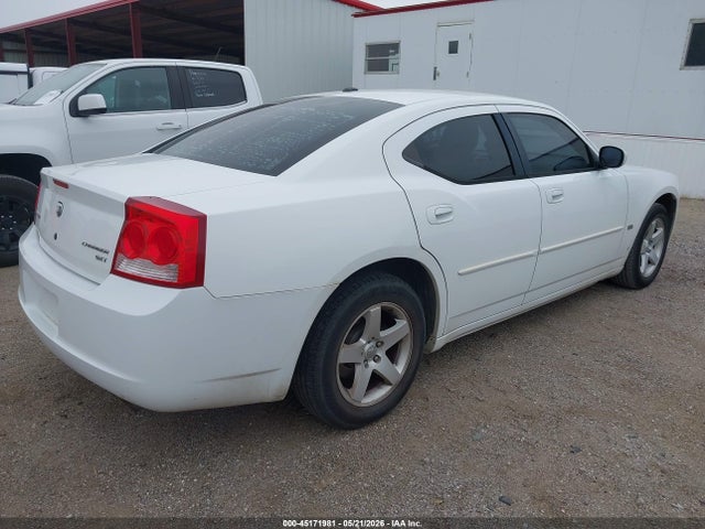 Dodge Charger Sxt