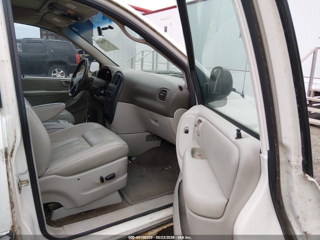 Dodge Grand Caravan Sxt