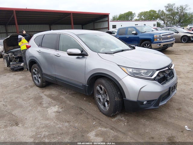 Salvage Honda CR-V Image