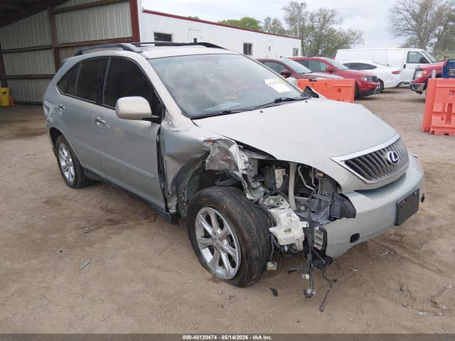 Salvage Lexus RX Image