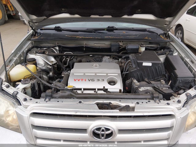 Toyota Highlander V6