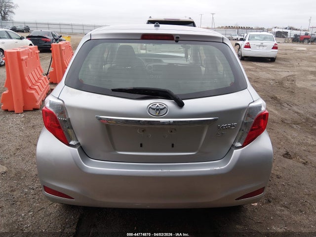 Toyota Yaris Le