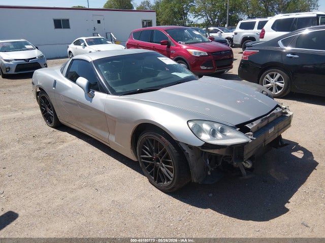 Salvage Chevrolet Corvette Image