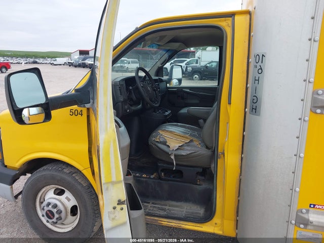 General Motors Savana Cutaway Work Van
