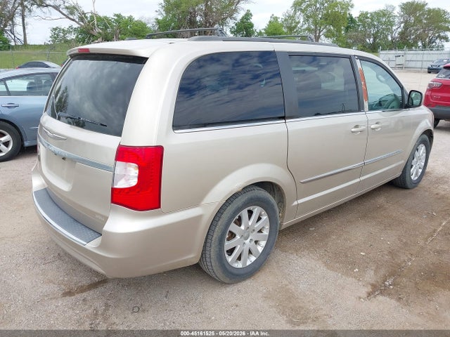 Chrysler Town & Country Touring