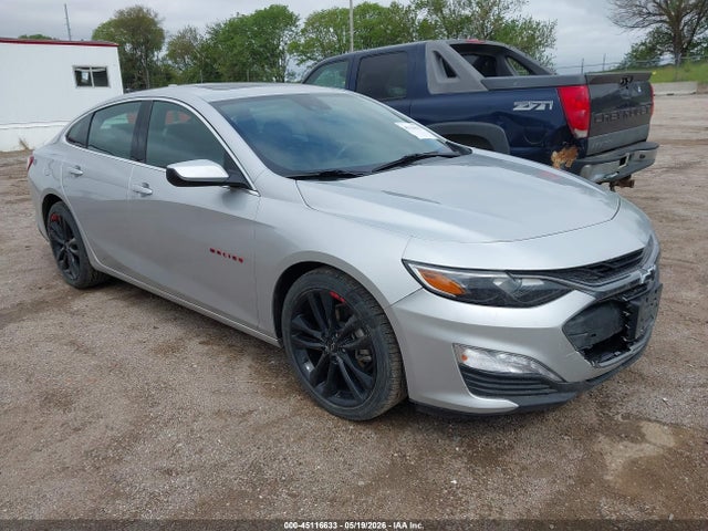 Salvage Chevrolet Malibu Image