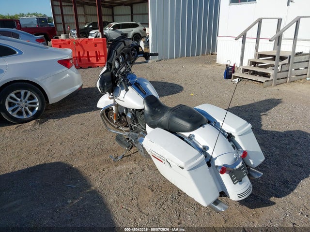 Harley-Davidson Flhx