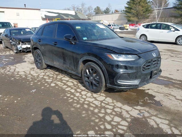 Salvage Honda HR-V Image
