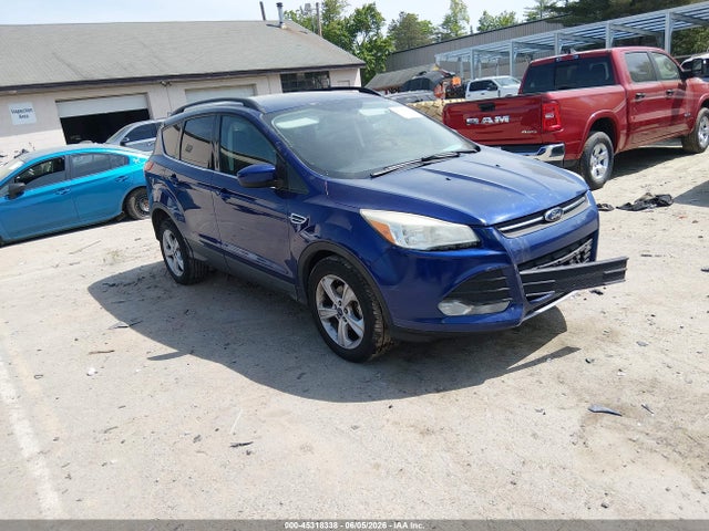 Salvage Ford Escape Image
