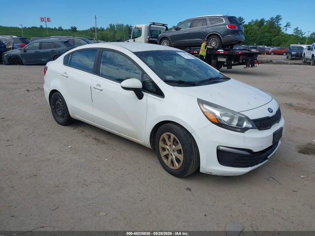 Salvage Kia Rio Image