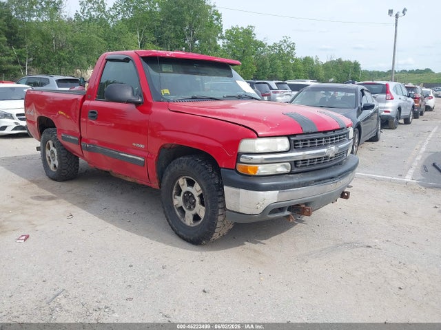Salvage Chevrolet Silverado 1500 Image