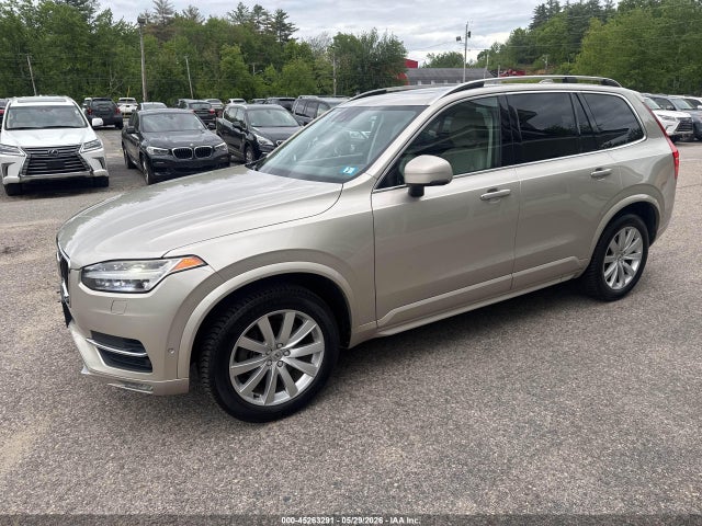 Volvo XC90 T6 Momentum