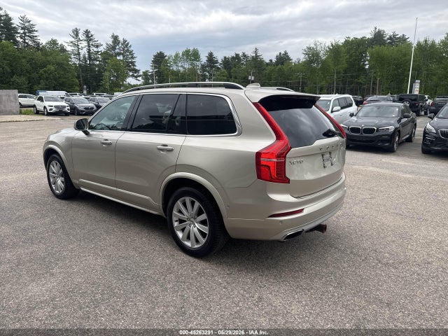 Volvo XC90 T6 Momentum