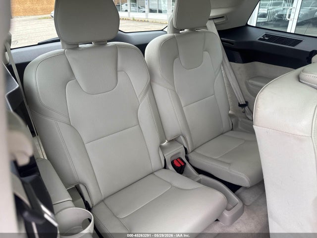 Volvo XC90 T6 Momentum