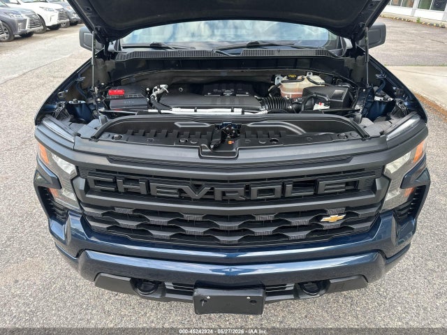 Chevrolet Silverado 1500 4wd  Short Bed Custom