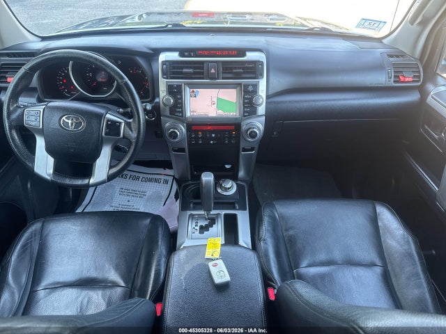 Toyota 4Runner Limited V6