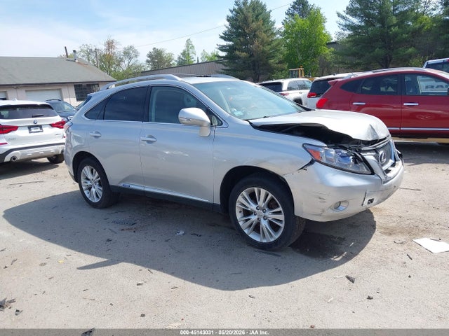 Salvage Lexus RX Image