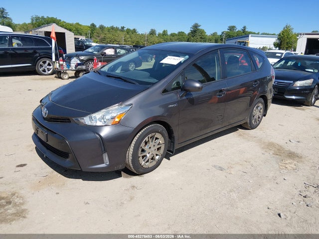 Toyota Prius v Three