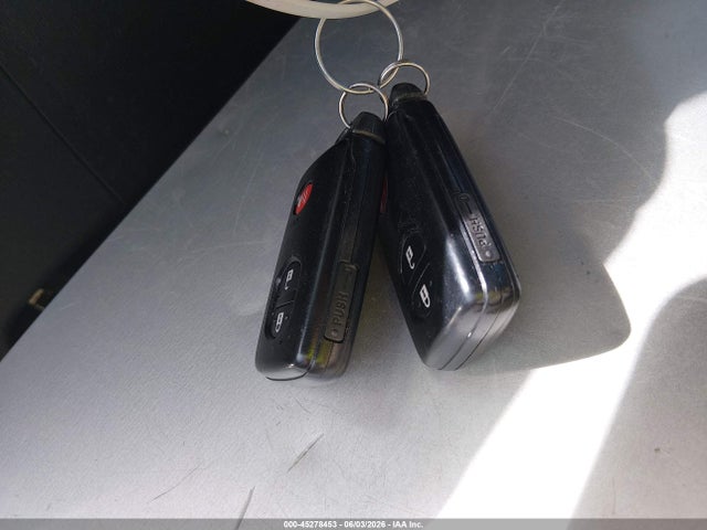 Toyota Prius v Three