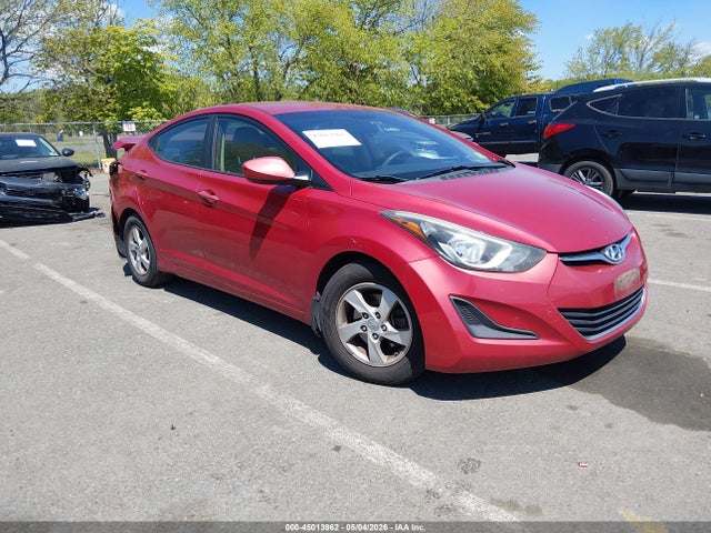 Salvage Hyundai ELANTRA Image