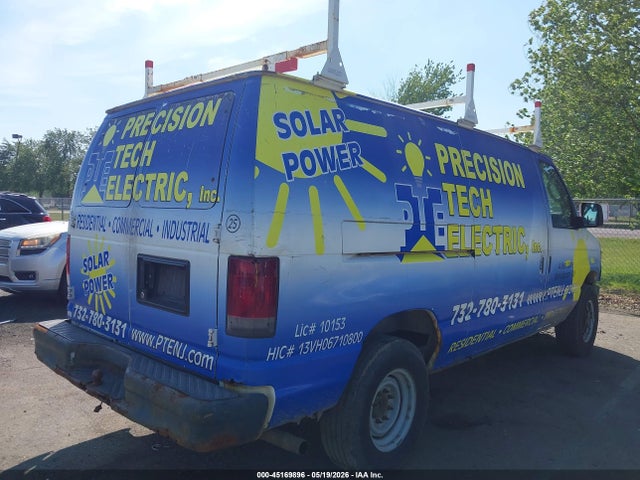Ford E-250 Commercial